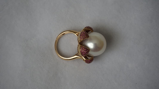 Pearl Ruby Flower Ring